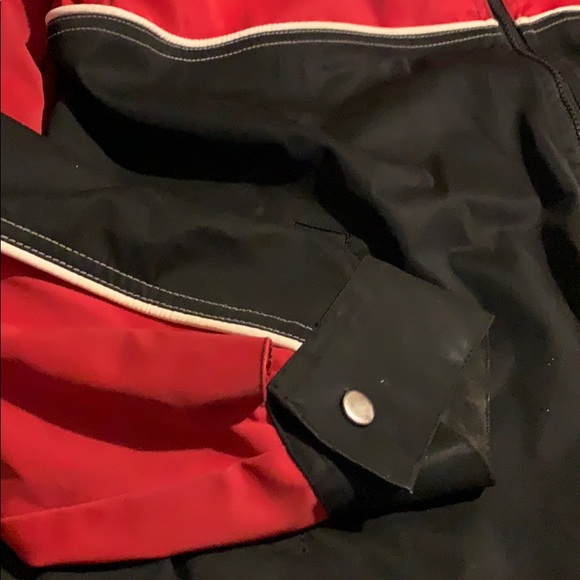 Jacket - Picture 2 of 9